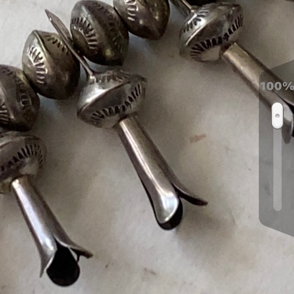 Beautiful Vintage Navaho Sterling Silver Squash Blossom Necklace - Picture 15 of 16